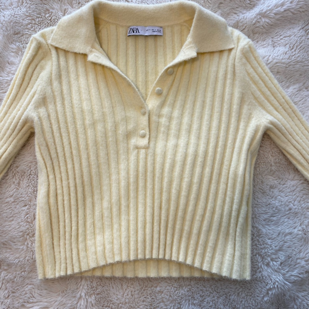 Light yellow zara sweater